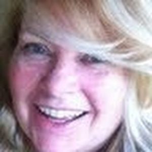 Meet your Posher, Cynthia